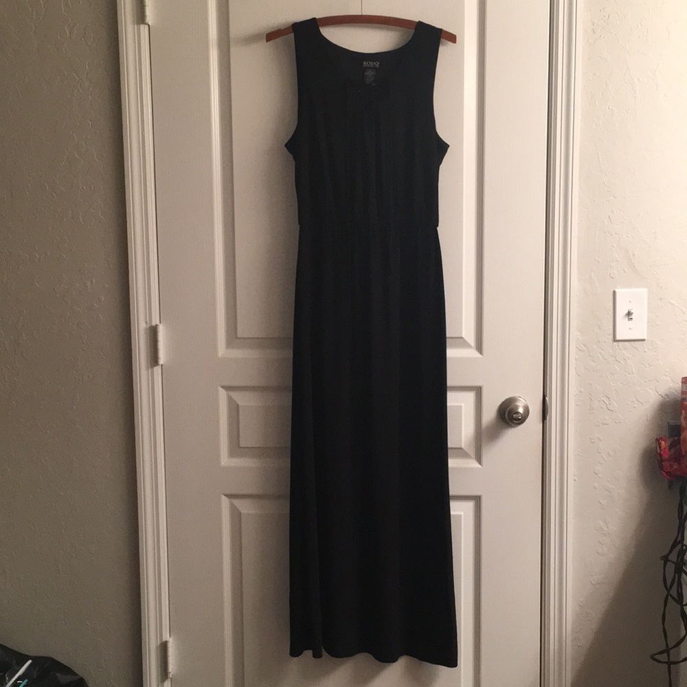 Black maxi dress